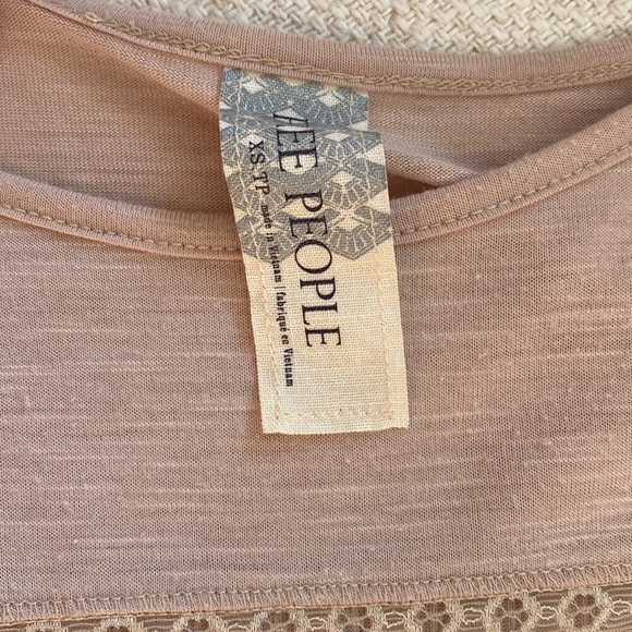 Boxy lace FP top - Picture 3 of 6